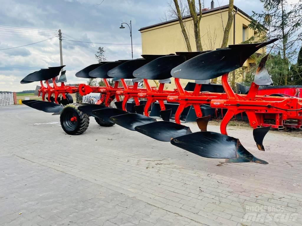 Kuhn Manager Реверсивні плуги