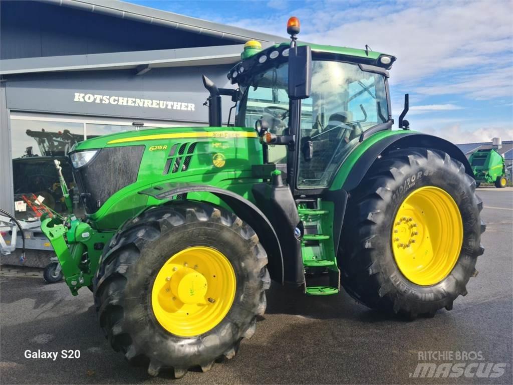 John Deere 6215R Трактори