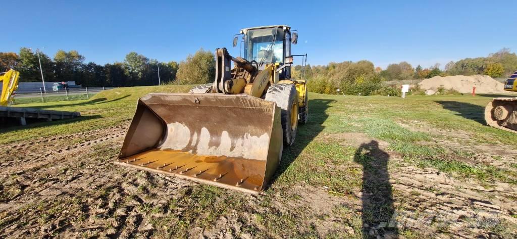 New Holland W 190 B Фронтальні навантажувачі