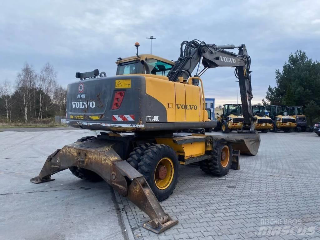 Volvo EW 140 C Колісні екскаватори