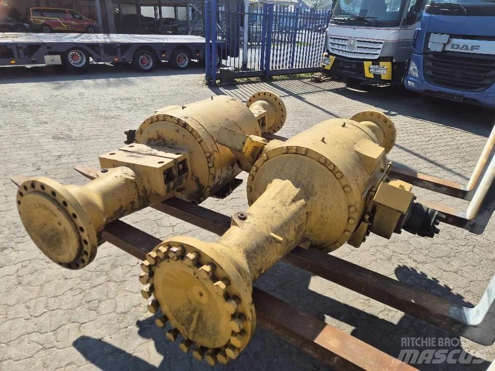 CAT 966G Фронтальні навантажувачі
