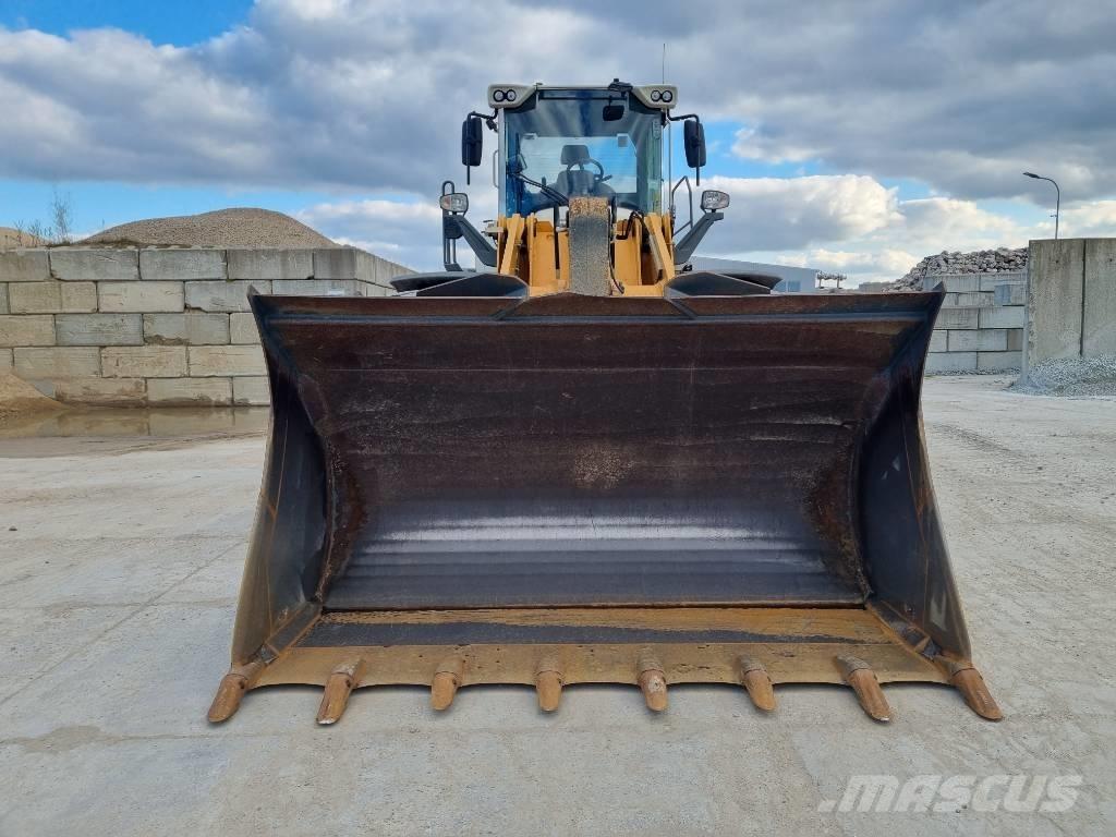 Liebherr 566 xpower Фронтальні навантажувачі