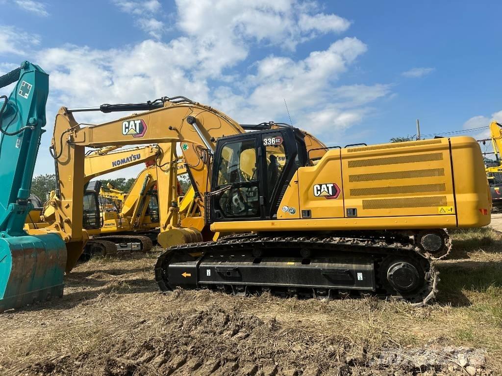 CAT 336 Гусеничні екскаватори