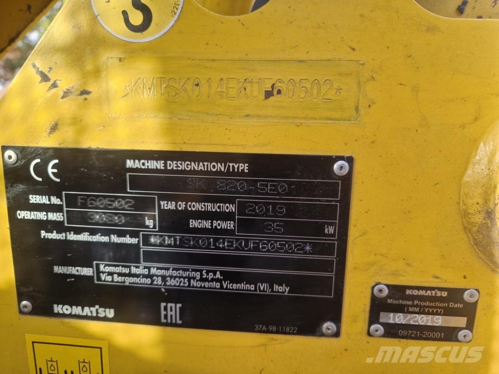 Komatsu SK 820-5 Міні-навантажувачі