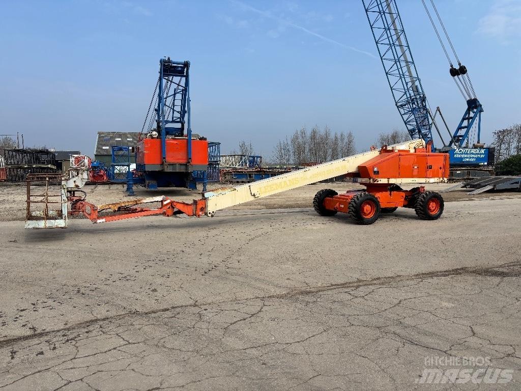Aichi SP 21 AJ Телескопічні підйомники