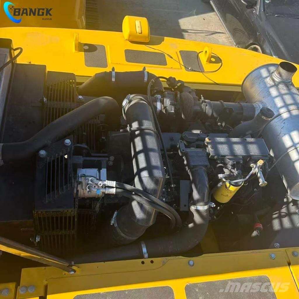 Komatsu PC 360 Гусеничні екскаватори