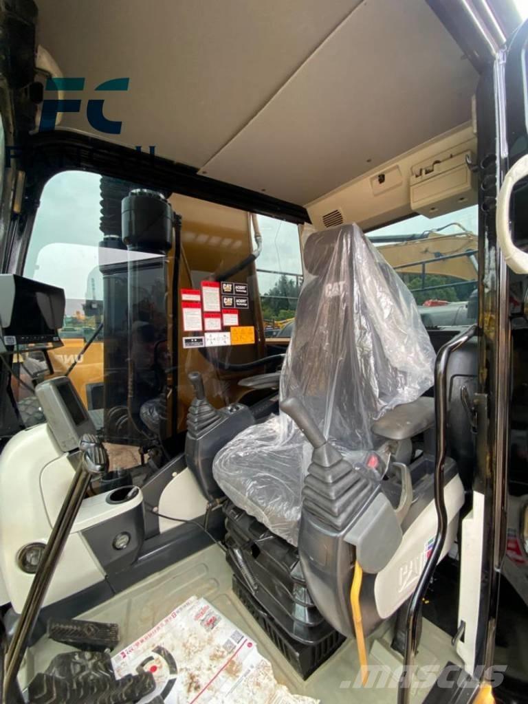 CAT 325D Гусеничні екскаватори