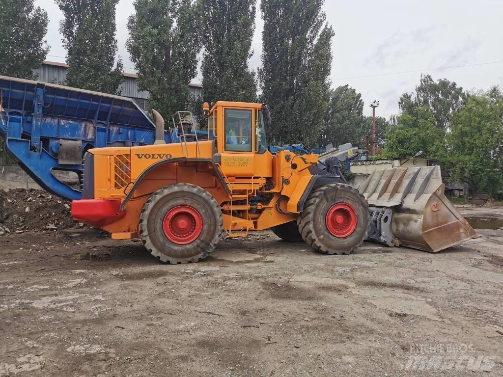 Volvo L 180 E Фронтальні навантажувачі