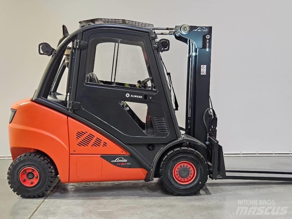Linde H30D Дизельні навантажувачі