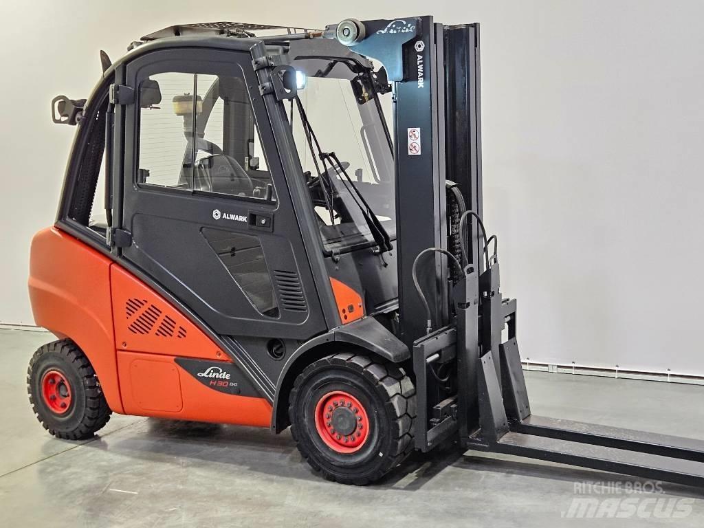 Linde H30D Дизельні навантажувачі