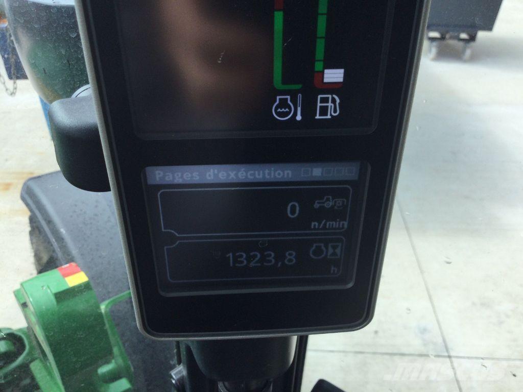 John Deere 5115R Трактори