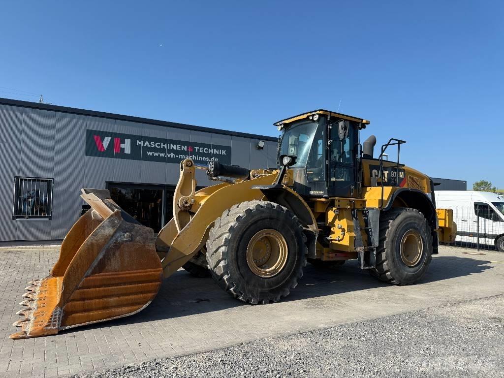 CAT 972 M Фронтальні навантажувачі