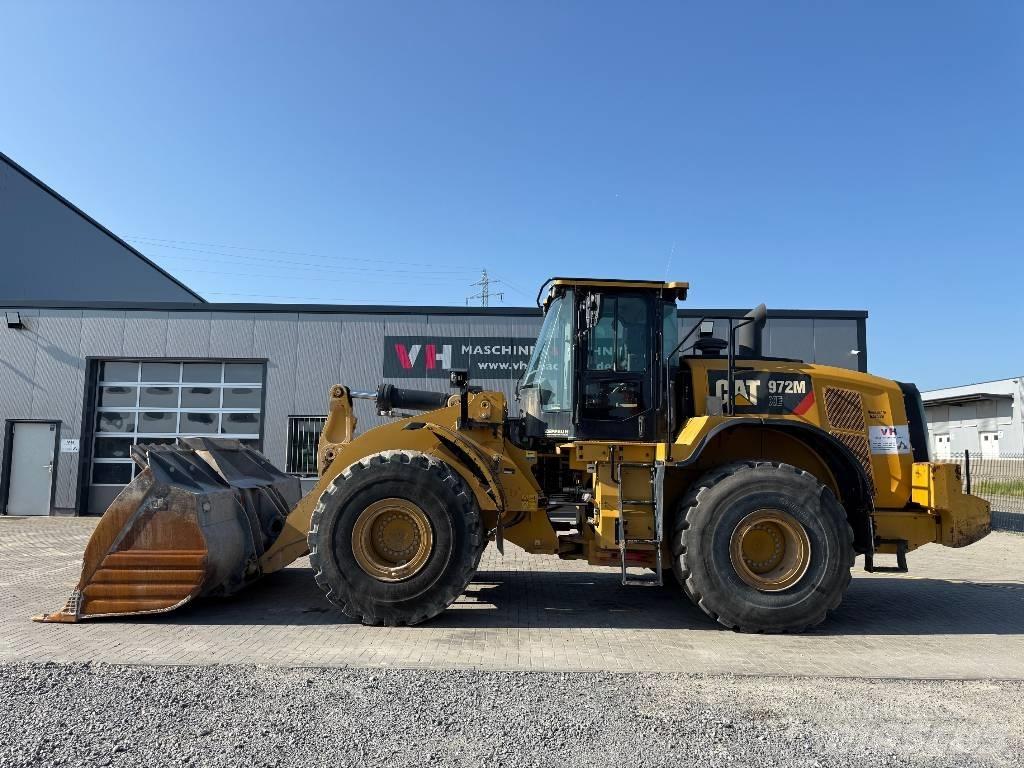 CAT 972 M Фронтальні навантажувачі