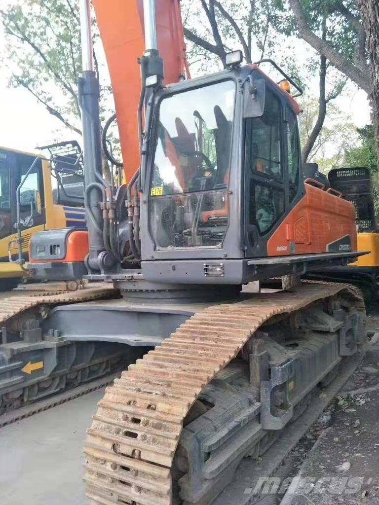Doosan DX 530 LC-5 Гусеничні екскаватори