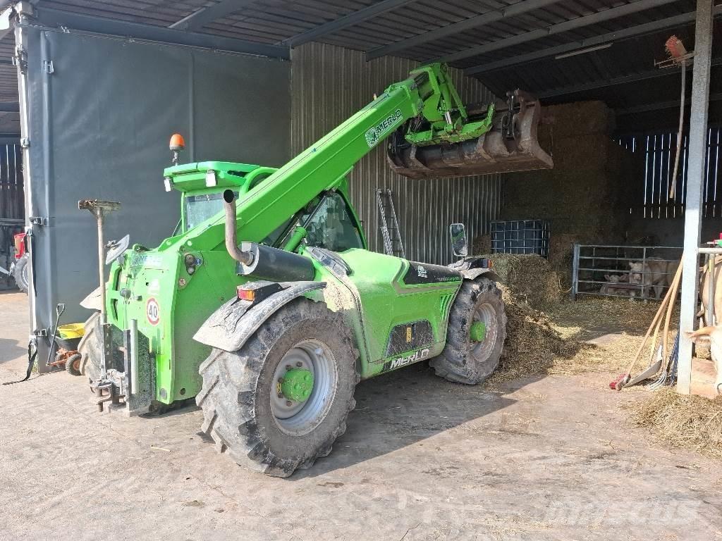Merlo Tf35.7-120 Телескопічний навантажувач