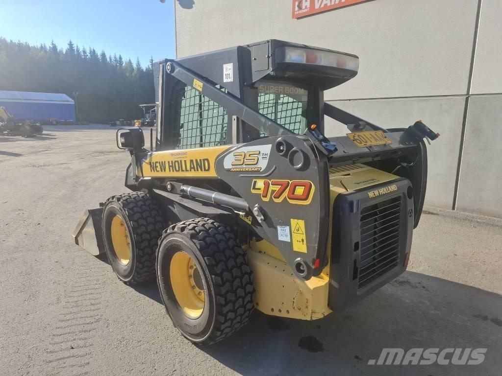 New Holland L 170 Міні-навантажувачі