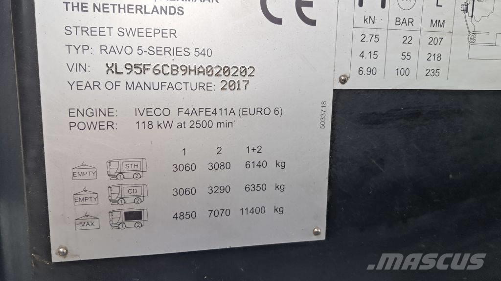 Ravo 540 CD Підмітальні машини