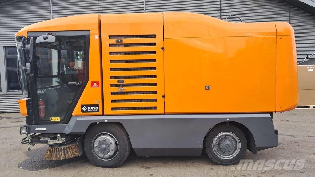 Ravo 540 CD Підмітальні машини