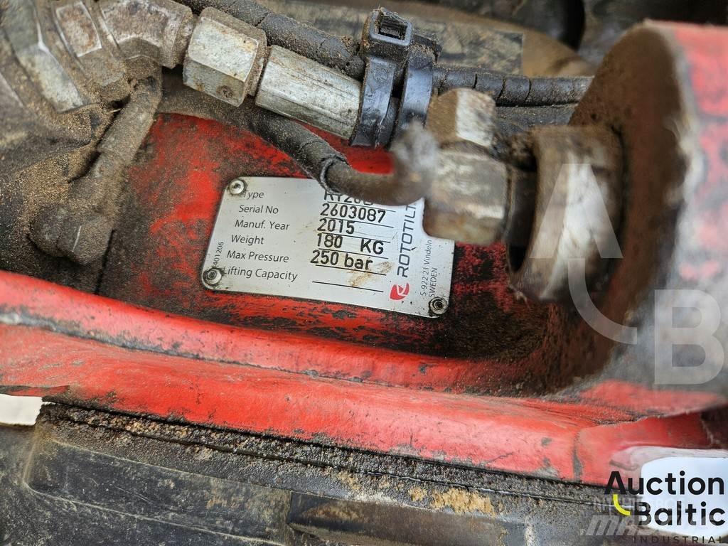 CAT 305.5E2CR Міні-екскаватори < 7т