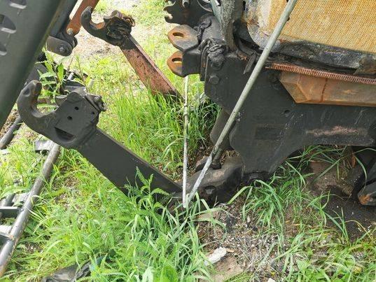 Valtra T 151 WOM Бони і ковші
