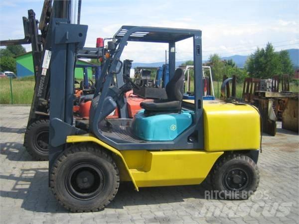 Komatsu FG50T-1E1 Штабелери