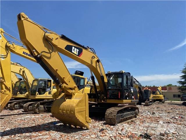 CAT 326D Гусеничні екскаватори
