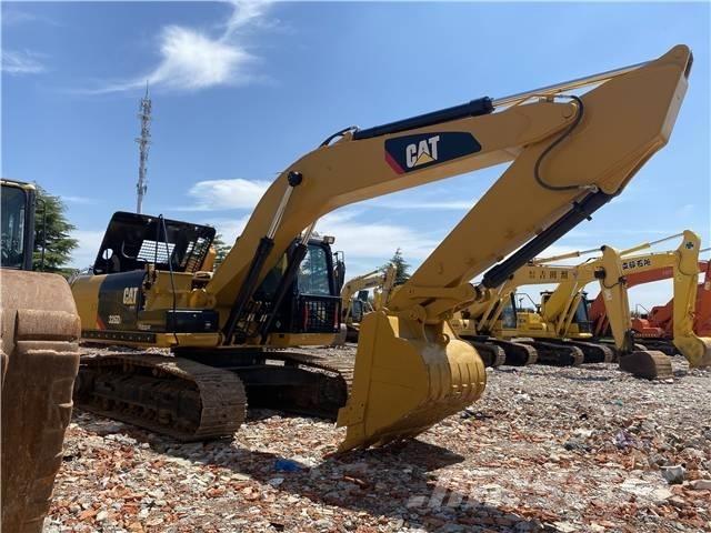CAT 326D Гусеничні екскаватори