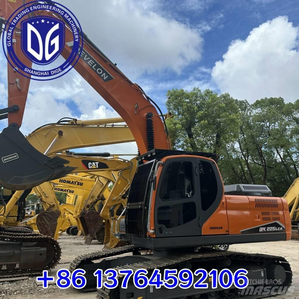 Doosan DX 225 LCA Гусеничні екскаватори