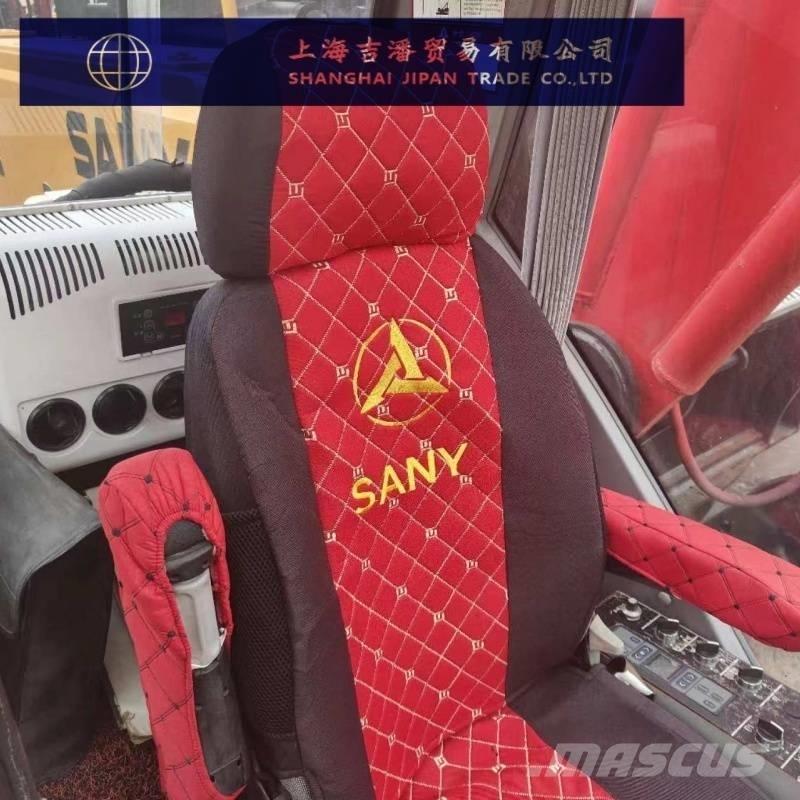 Sany SCC2000A Гусеничні крани