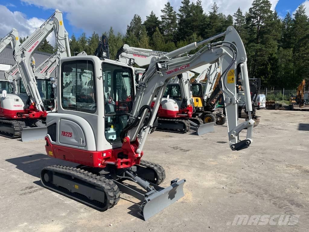 Takeuchi TB 225 Міні-екскаватори < 7т