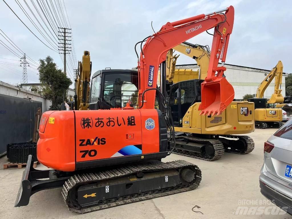 Hitachi ZX 70 Міні-екскаватори < 7т
