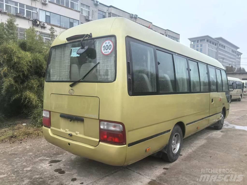 Toyota Coaster Міжміські автобуси