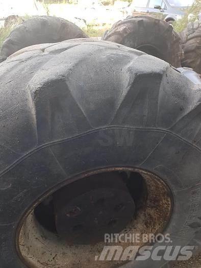 Michelin 18R19.5XF Шини
