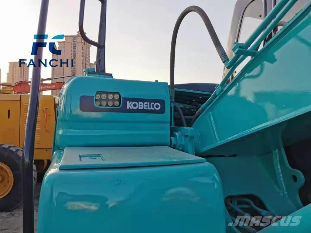 Kobelco SK 140 Гусеничні екскаватори