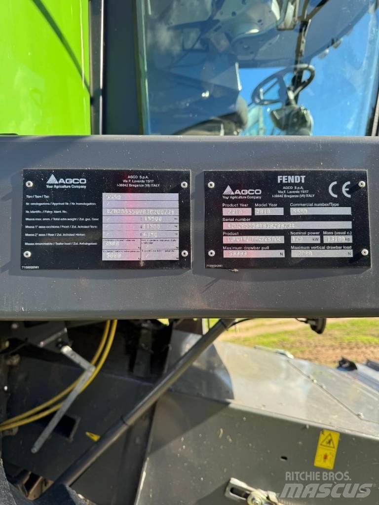 Fendt 5255 L Зернозбиральні комбайни