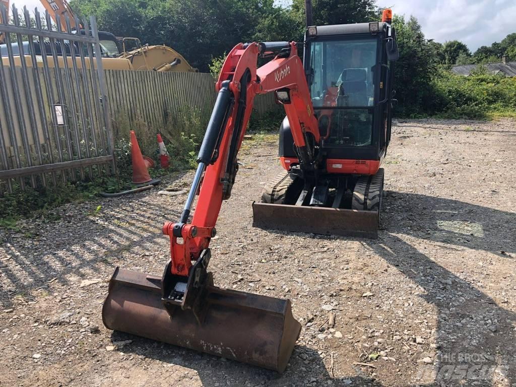 Kubota KX 027-4 Міні-екскаватори < 7т