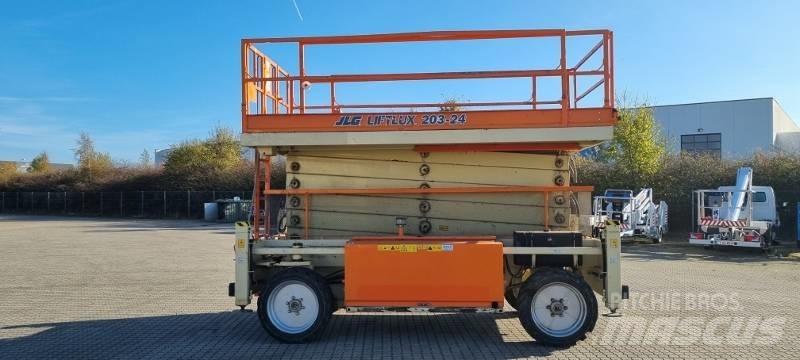 JLG 203-24 Підйомники-ножиці