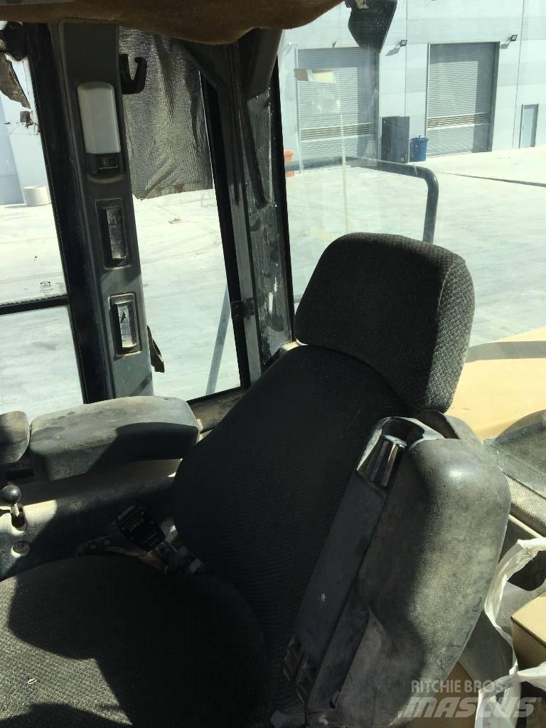 CAT 950H Фронтальні навантажувачі
