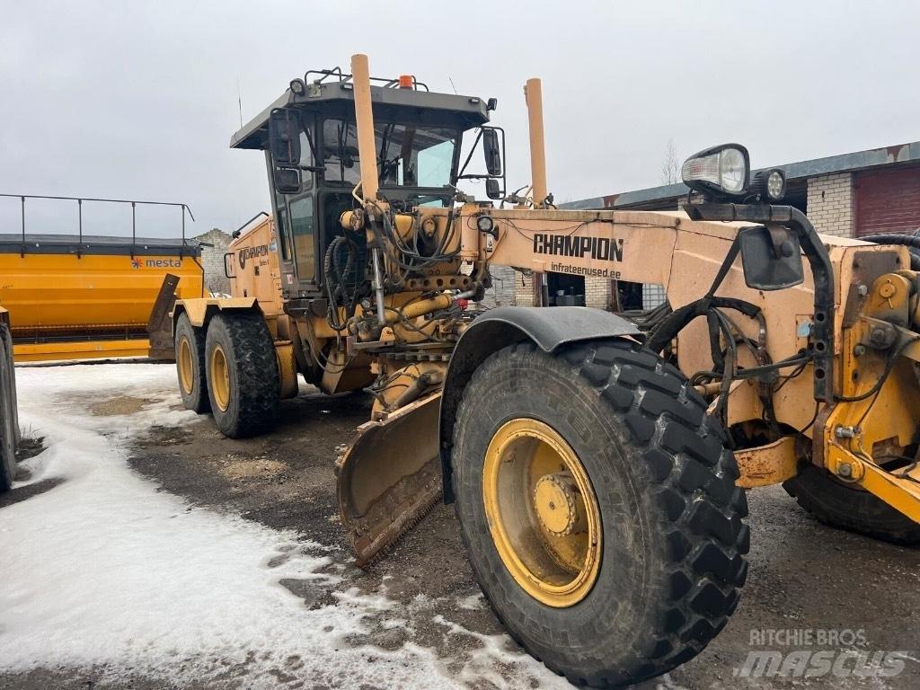 Champion 736A VHP Грейдери