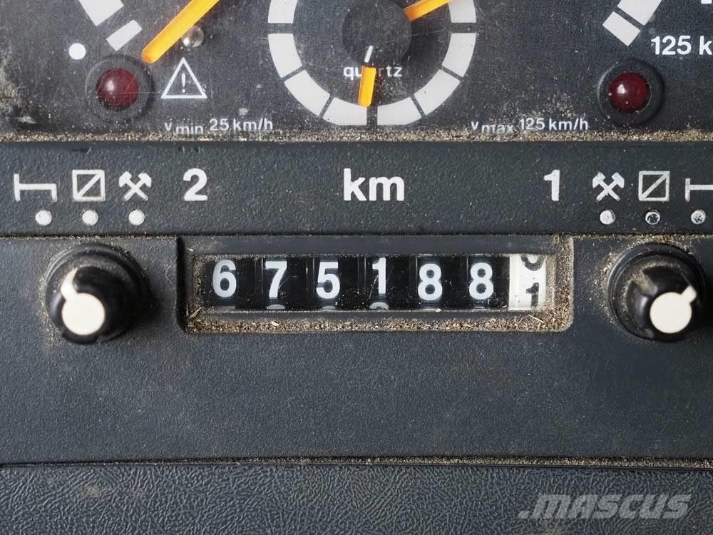 Scania 94 D 260 Вантажівки-платформи/бокове розвантаження