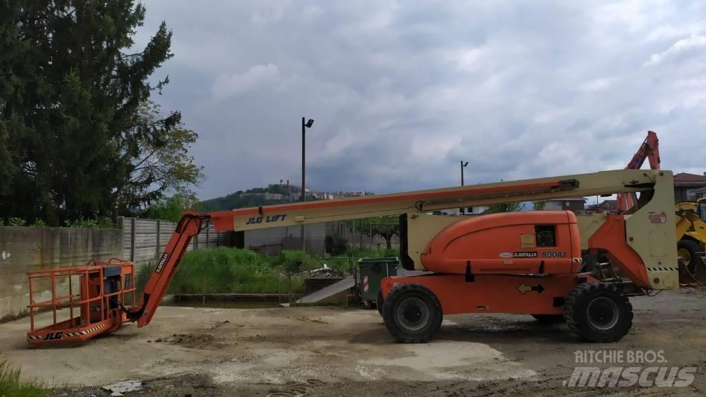 JLG 800 AJ Колінчаті підйомники