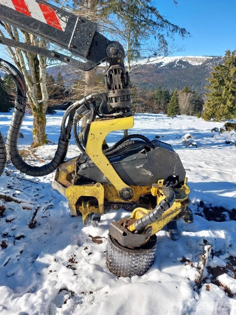 John Deere 1270 D Харвестери