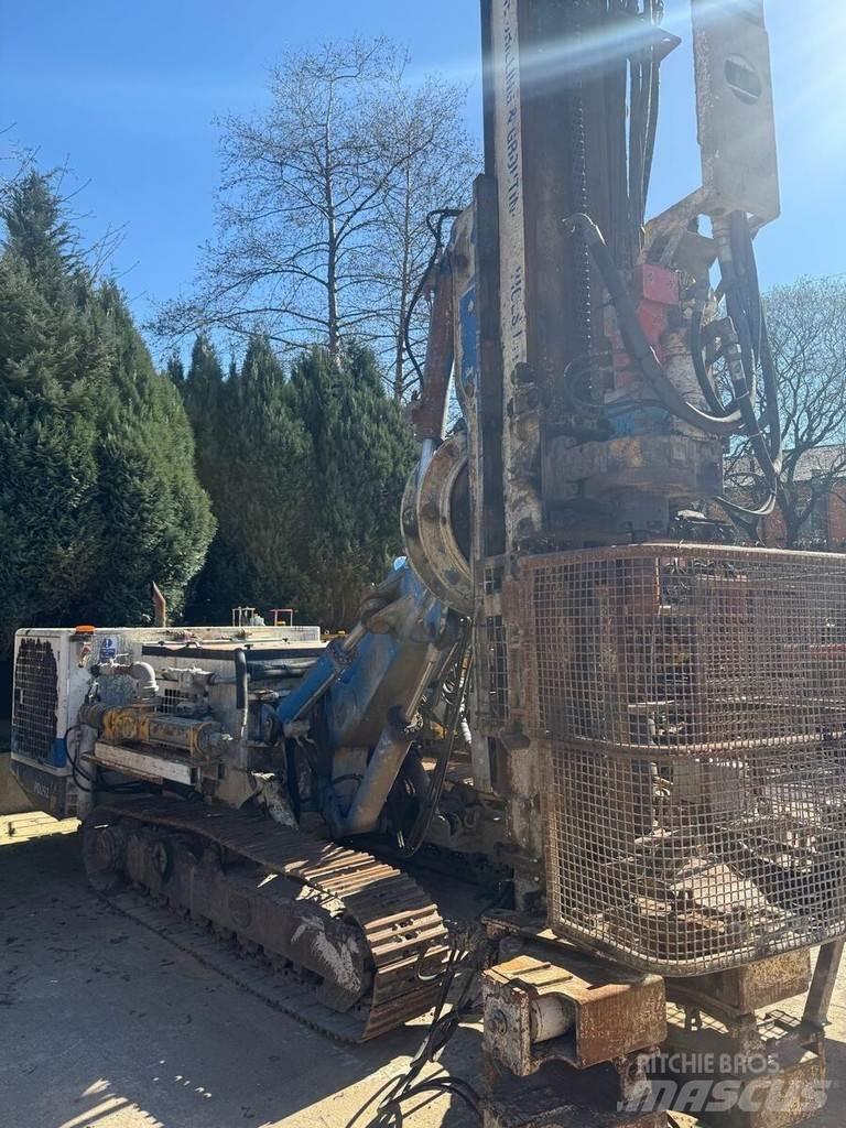 Soilmec SM 401 Якірні бурові установки