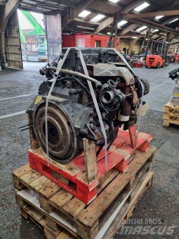 DAF FR118S1 Двигуни