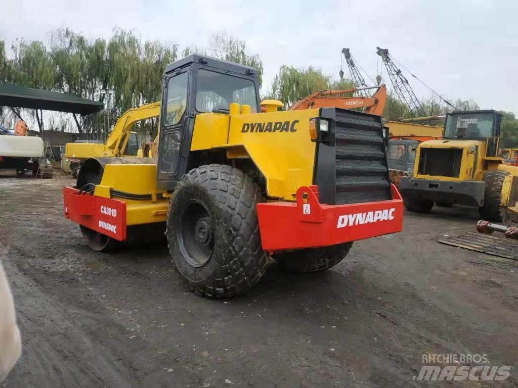 Dynapac CA 301 D Грунтові котки