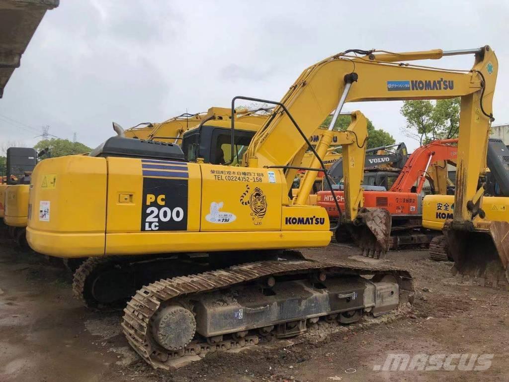 Komatsu PC 200 LC Гусеничні екскаватори