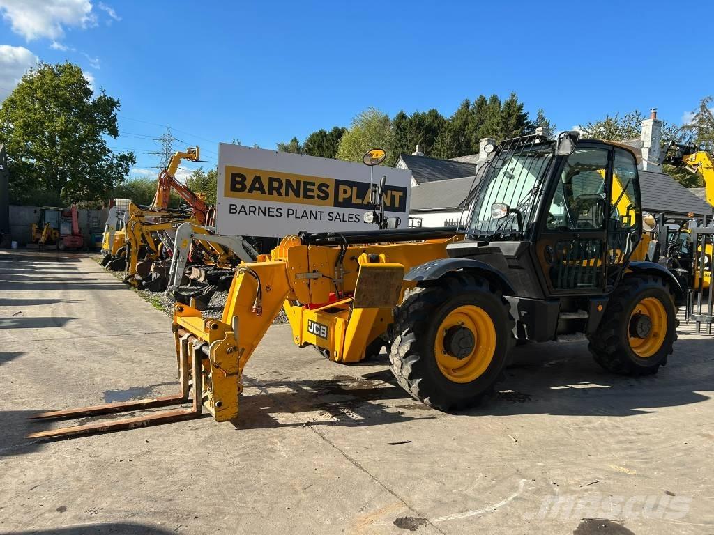 JCB 540-140 Телескопічні навантажувачі