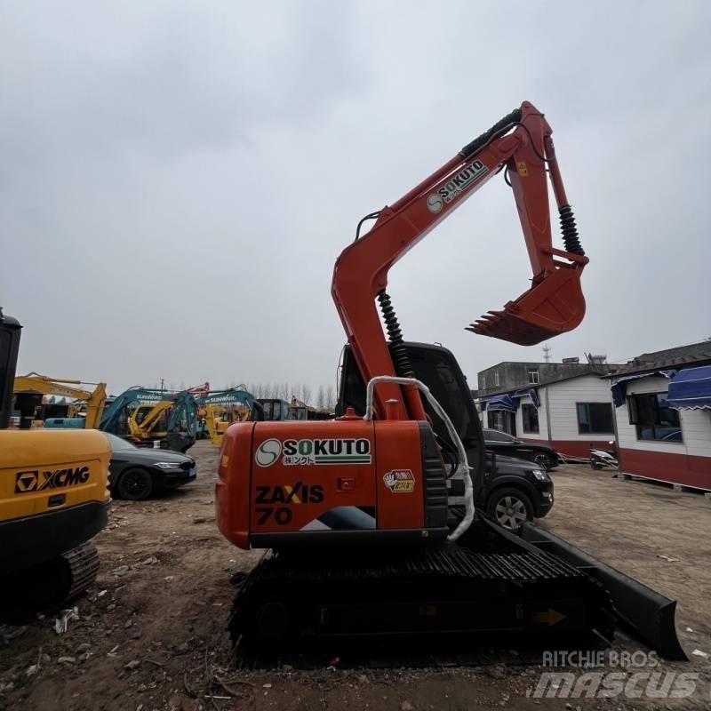 Hitachi ZX 70 Середні екскаватори 7т. - 12т.