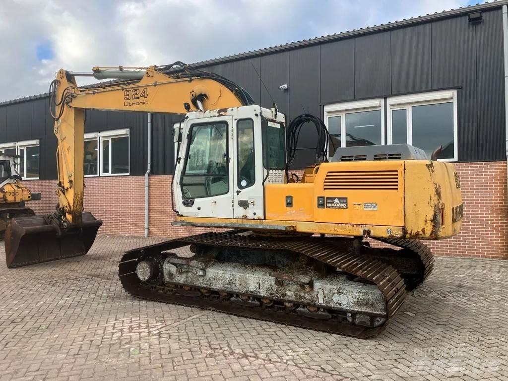 Liebherr 924 Гусеничні екскаватори