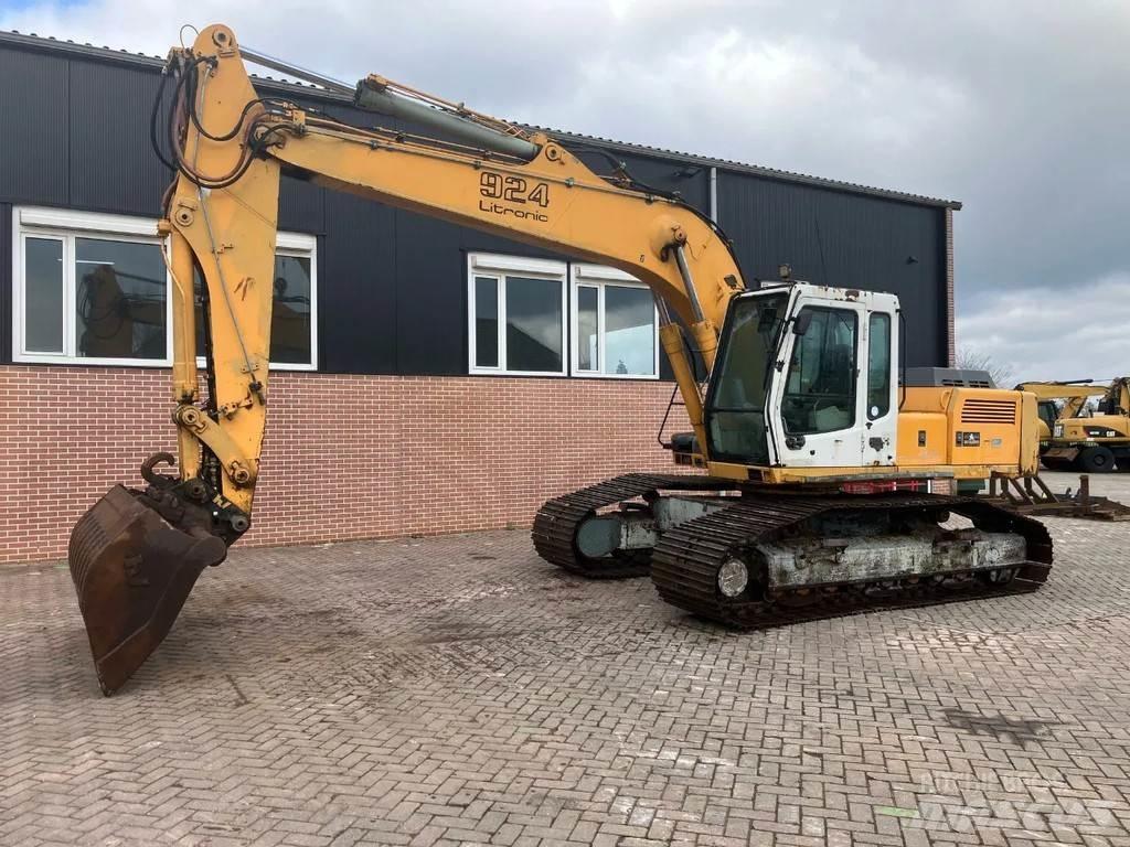 Liebherr 924 Гусеничні екскаватори
